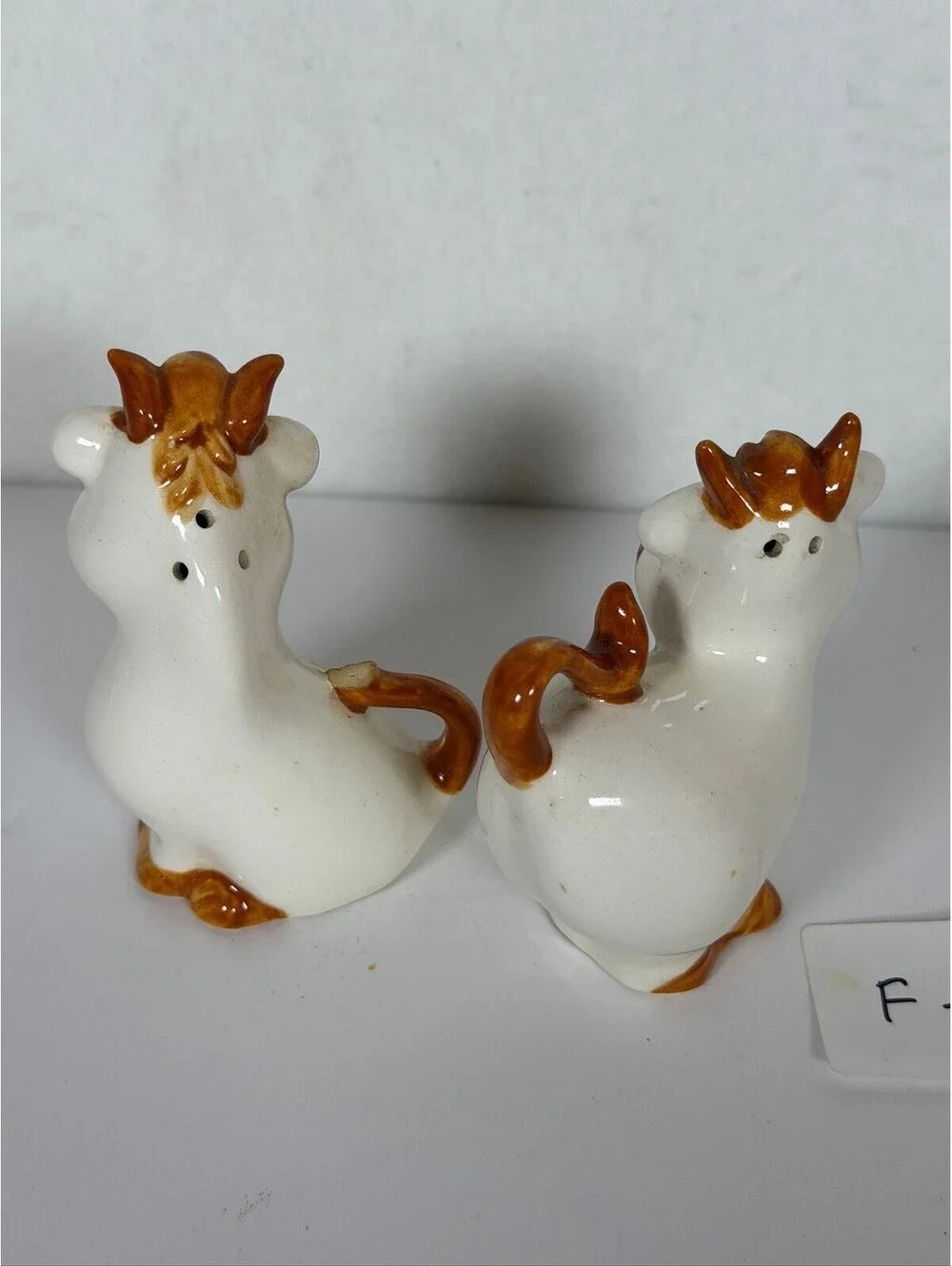 Vintage Norleans Japan Cow Salt & Pepper Shakers Set F-11